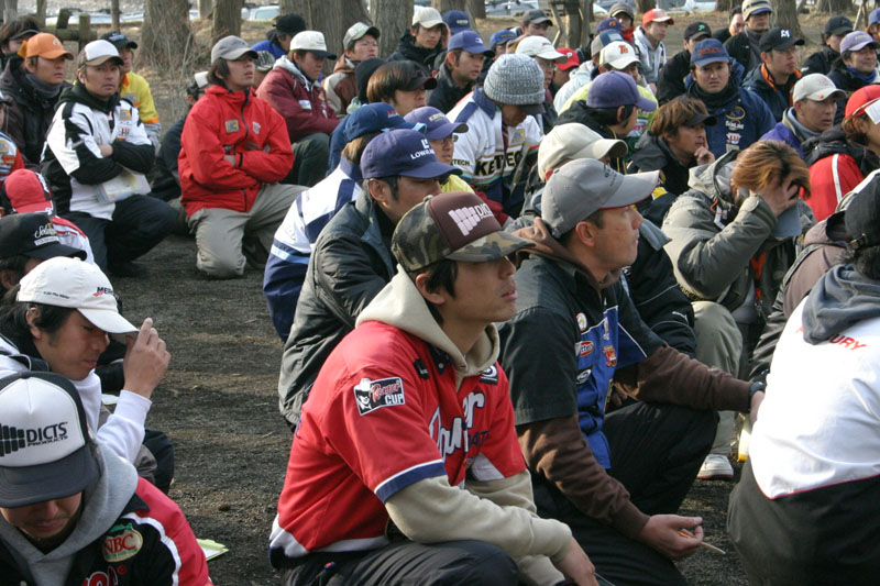 【写真クリックで前の画面に戻ります】　 