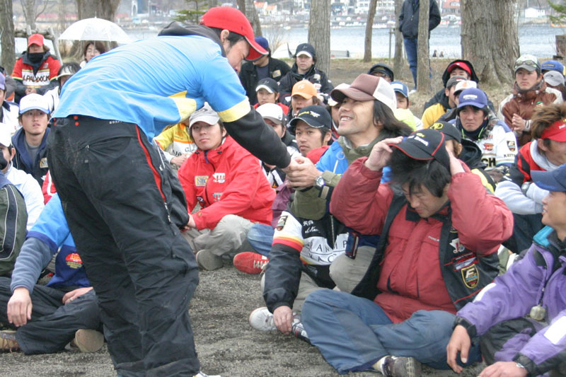 【写真クリックで前の画面に戻ります】　 