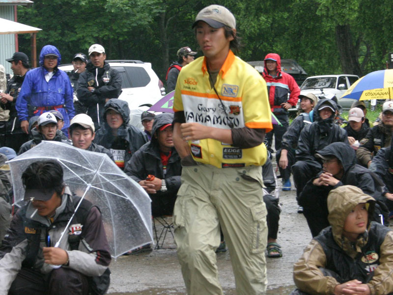 【写真クリックで前の画面に戻ります】　 