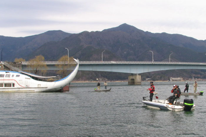 【写真クリックで前の画面に戻ります】　 