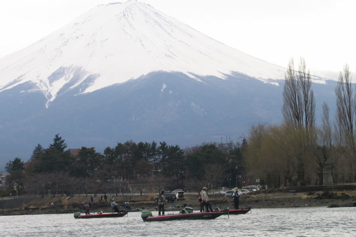 【写真クリックで前の画面に戻ります】　 