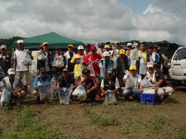 【写真クリックで前の画面に戻ります】　2006-08-20 00:00:00+09宮崎県野尻湖 