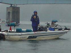 2003-09-21 08:01:19+09/恒例朝バナナを食べる川越