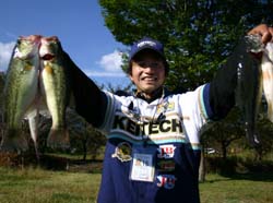 2003-10-19 13:38:26+09/3位 M283 大場直樹 2,440g 5匹