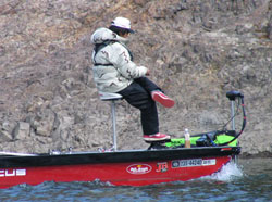 2004-03-27 10:00:40+09/JBウエスタン旭川に登録の山本選手の協力で湖上へ。