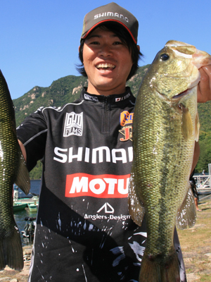 黒田健史