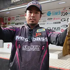 小松友哉