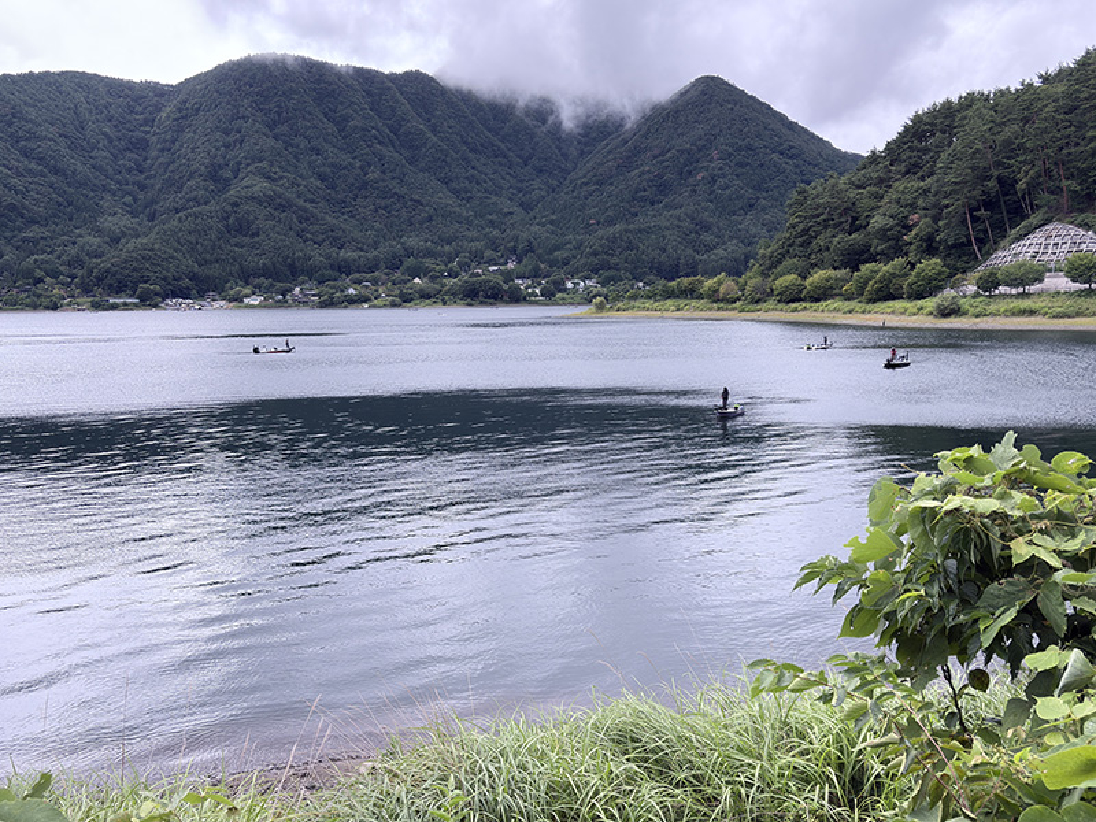 奥の三連ワンドが珍しく人気