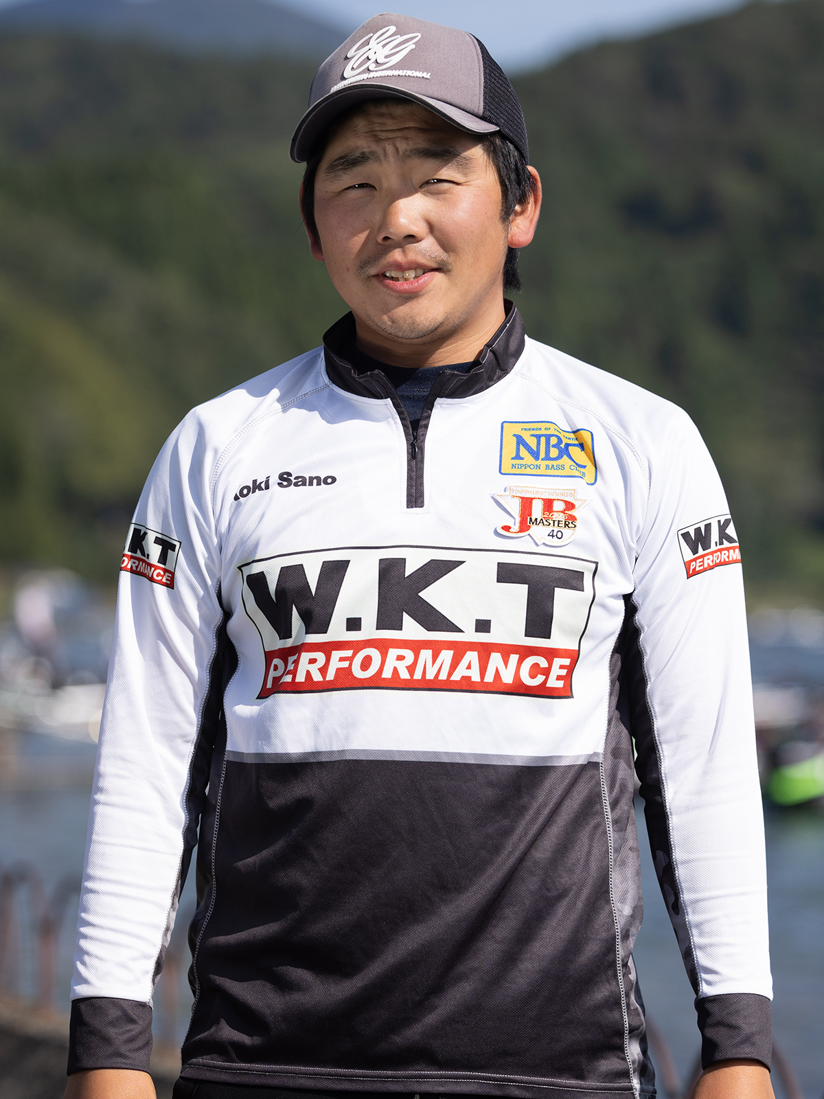佐野洸輝