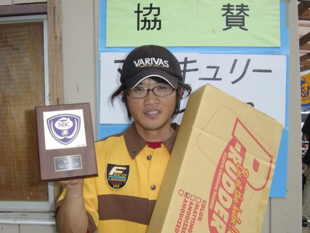 【写真クリックで前の画面に戻ります】　４位　伊藤哲也プロ 