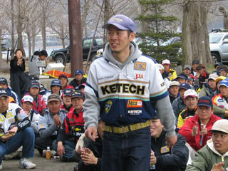 2005-04-03 13:56:28+09/9位 M17 市村修平 